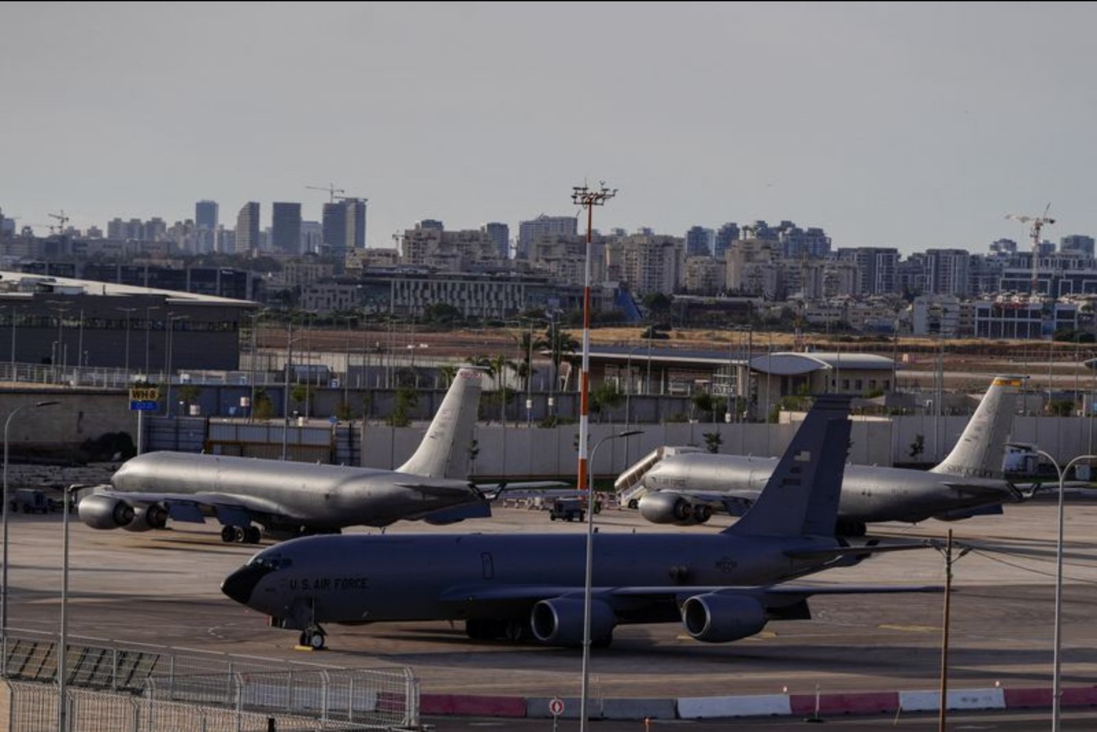 Ben-Gurion's Civil Traffic Severely Curtailed by U.S. Tanker Presence, Airports Authority Says